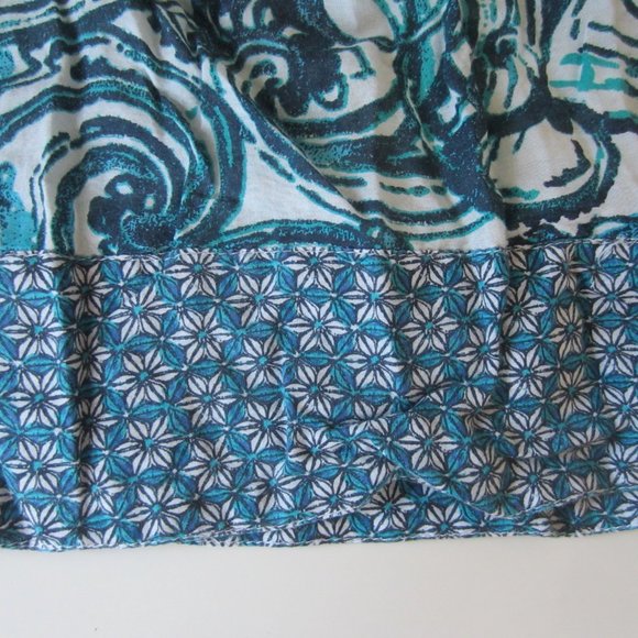 TOMMY HILFIGER Women's Sleeveless Pullover Top Size S/P Blue Pattern --- - Picture 8 of 9